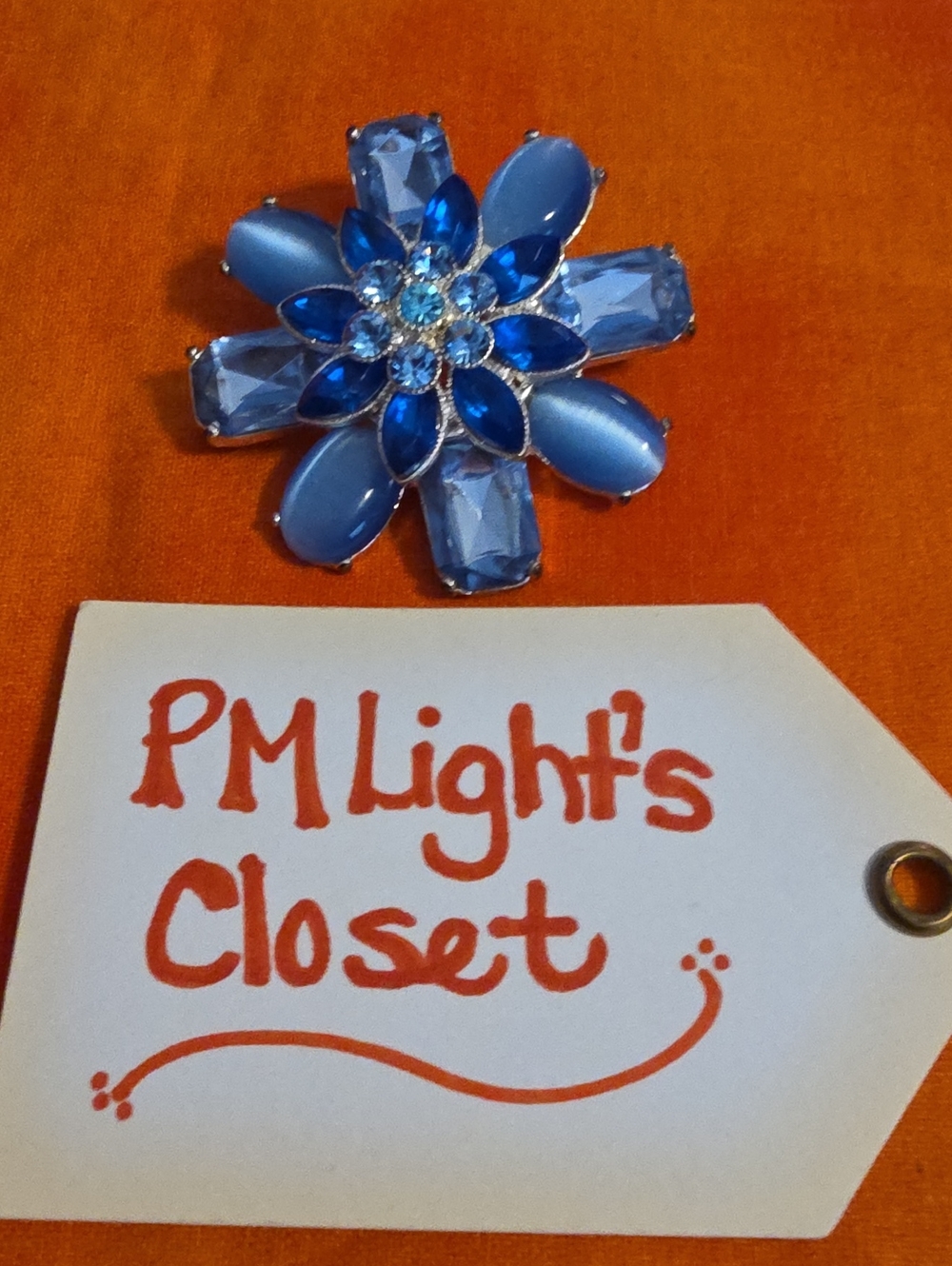 Blue Silver Tone Crystal Flower Brooch Capochons